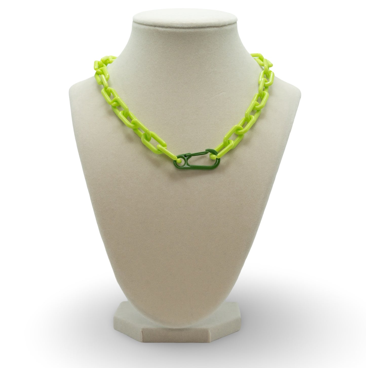 Necklace. Prolonged clutch